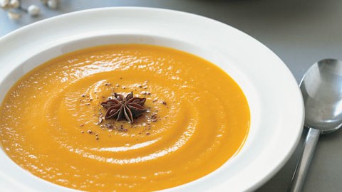 mare_carrot_soup_with_star_anise_h